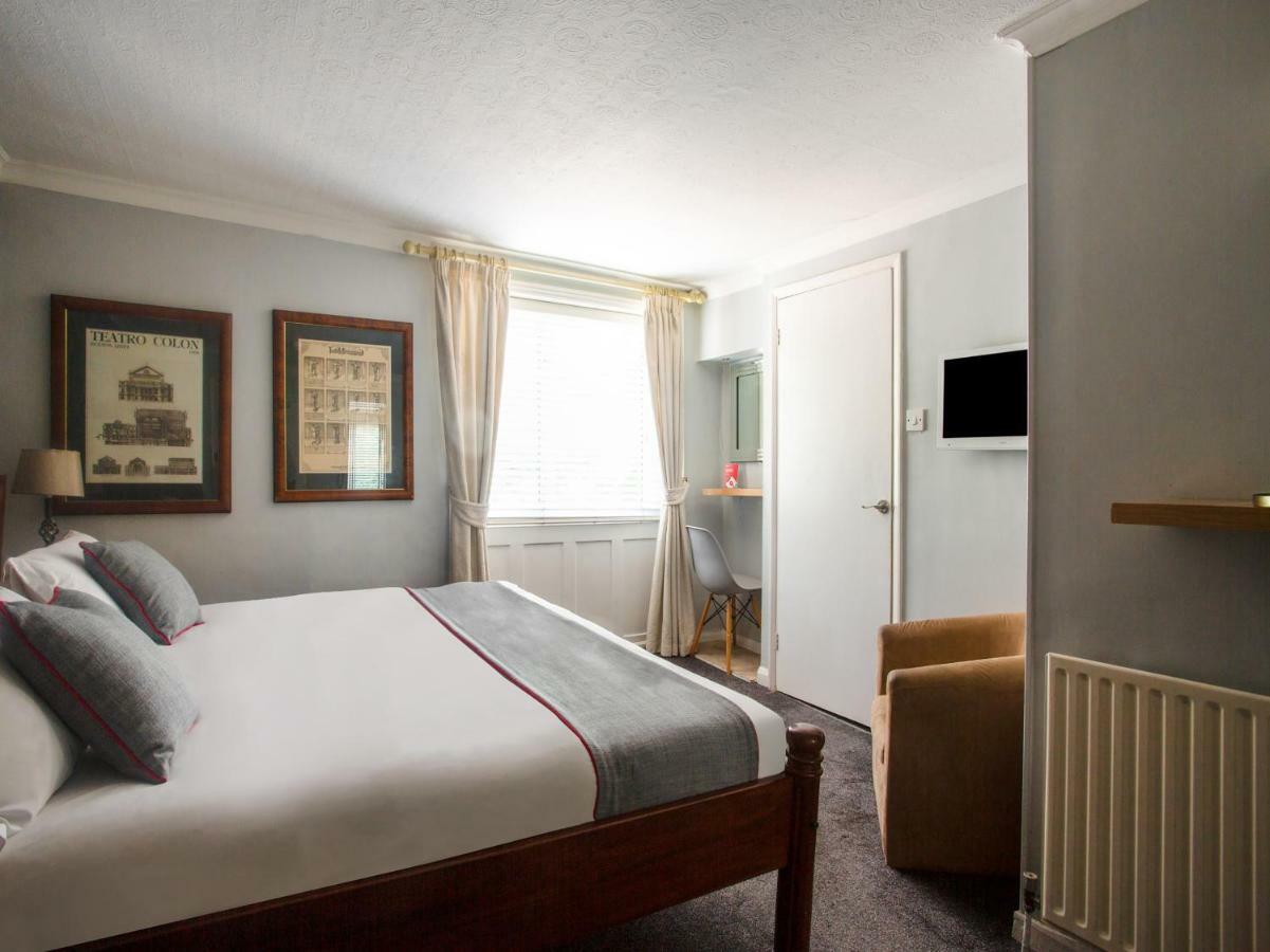 Oyo Lifestyle Hotel Sea Breeze Μπράιτον Εξωτερικό φωτογραφία