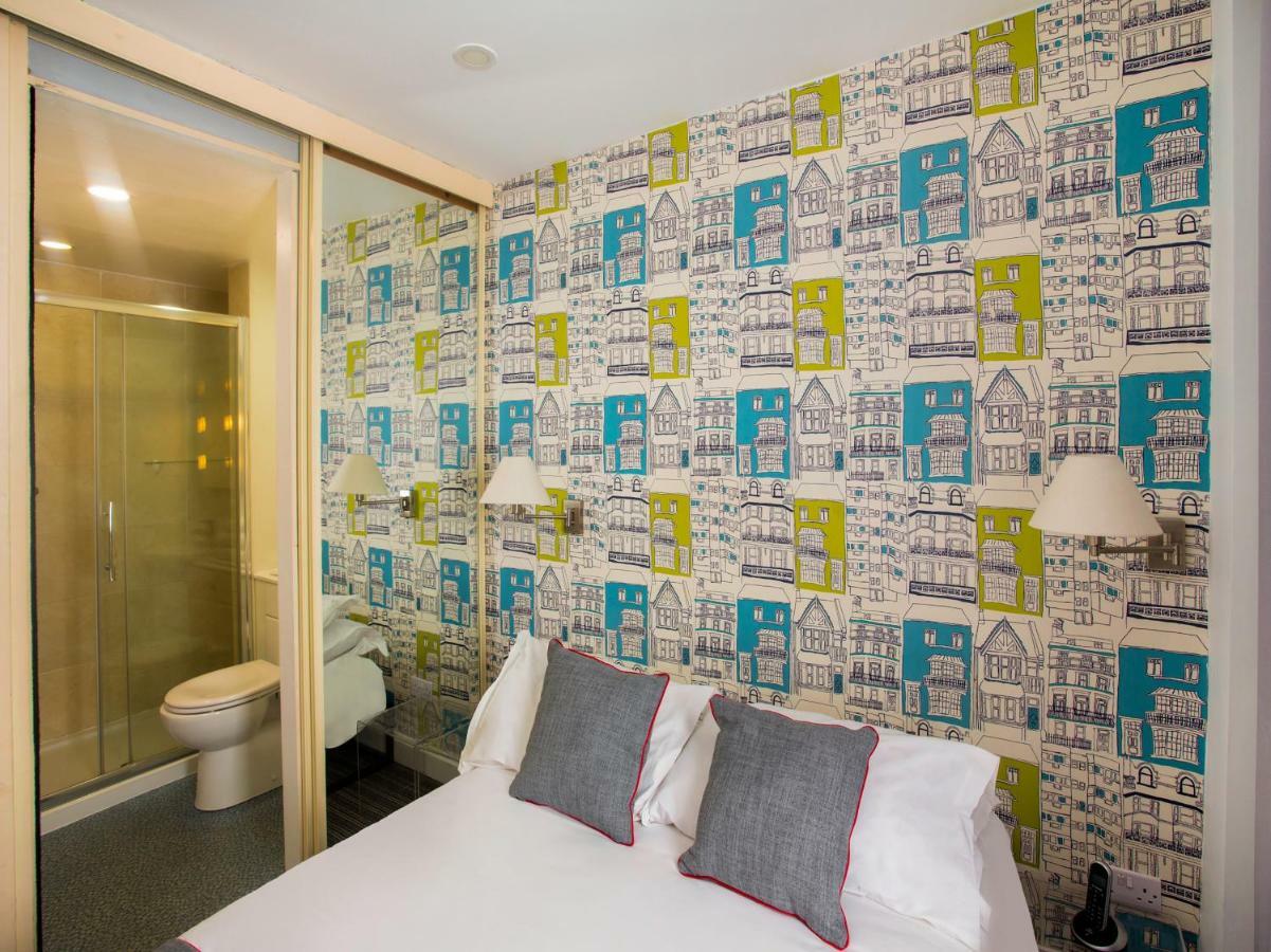 Oyo Lifestyle Hotel Sea Breeze Μπράιτον Εξωτερικό φωτογραφία