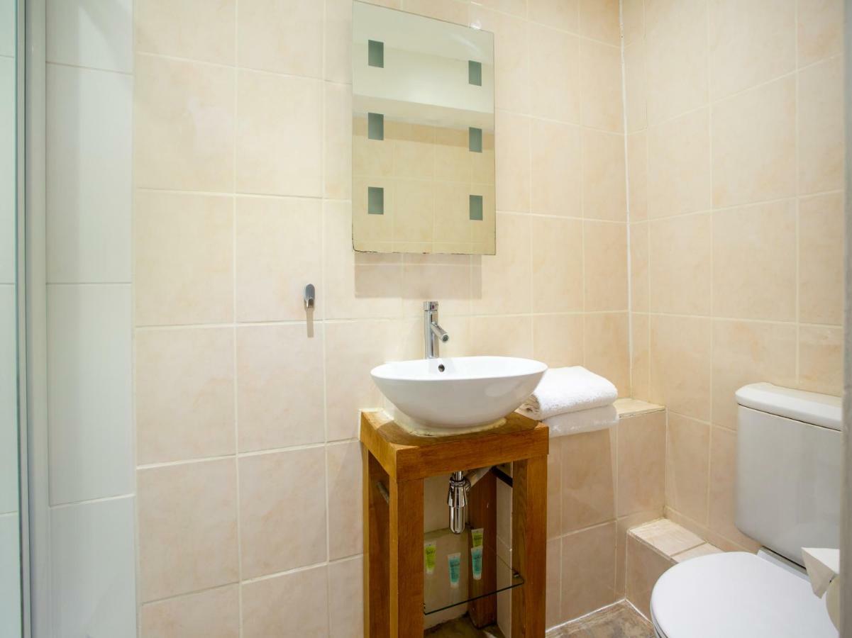 Oyo Lifestyle Hotel Sea Breeze Μπράιτον Εξωτερικό φωτογραφία